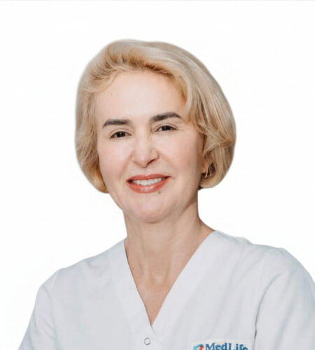 Dr. Filip Greti